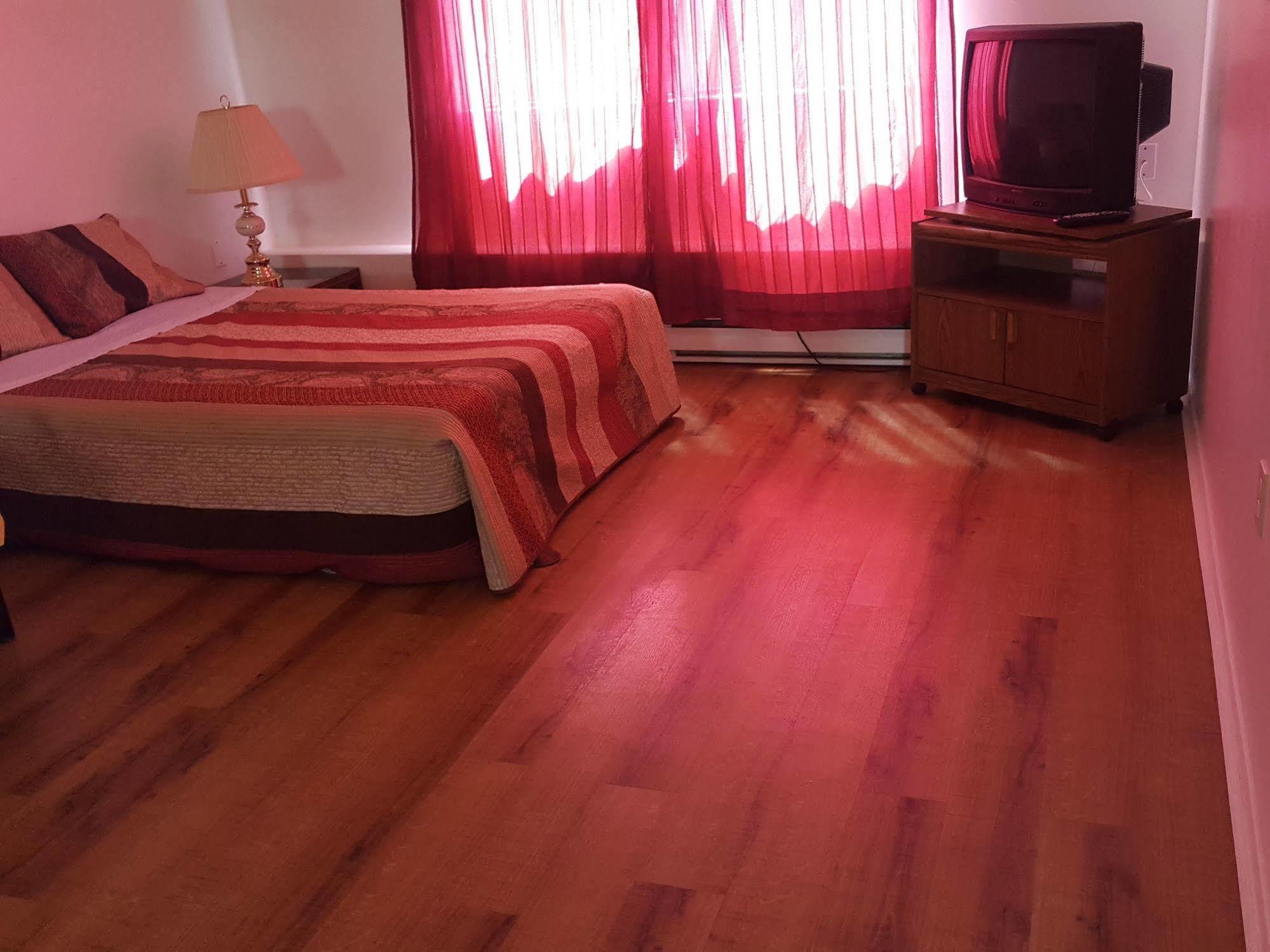 Croft Inn Motel Crofton Zewnętrze zdjęcie